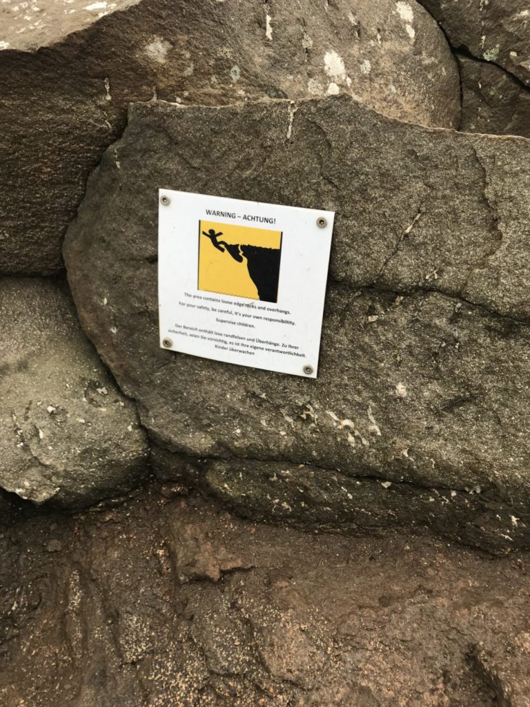 Faröer Inseln, Schild