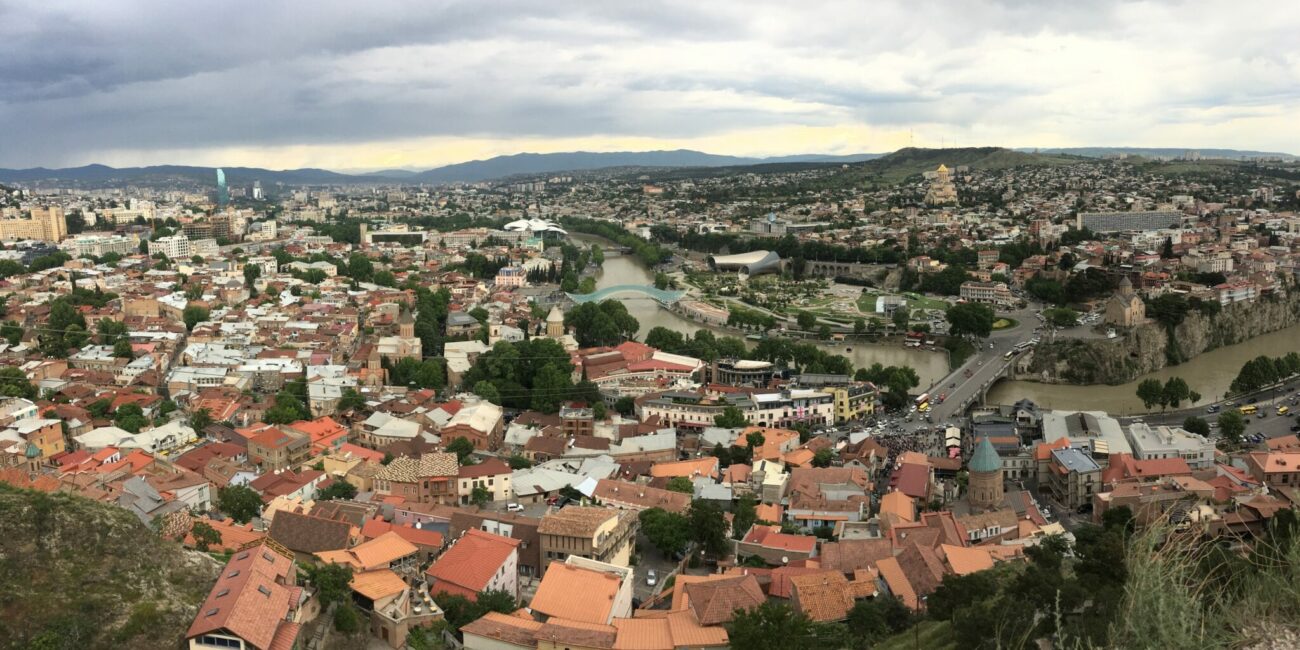 Stadtpanorama Tiflis Georgien